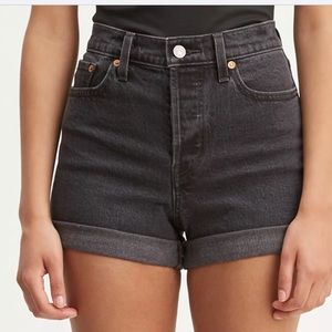 Black Levi’s High Waisted Jean Shorts